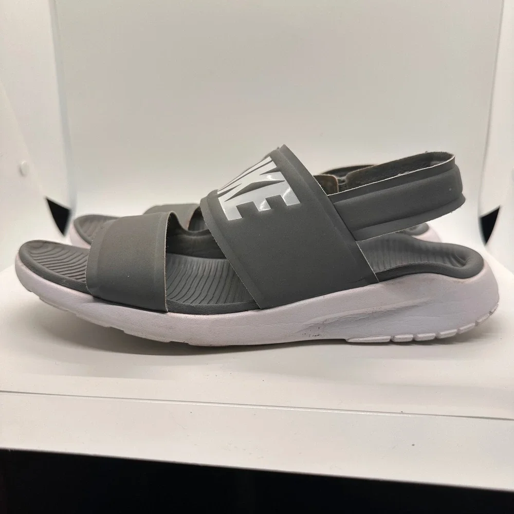 Nike‎ Women's Sandals Size 10 Gray White Athleisure Comfort Slides Casual Shoes